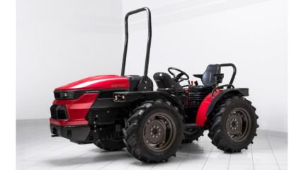 AGT 1060-as traktor